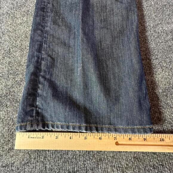 Lucky Brand Men's Jeans - Classic Fit - Distressed Denim - Picture 13 of 16